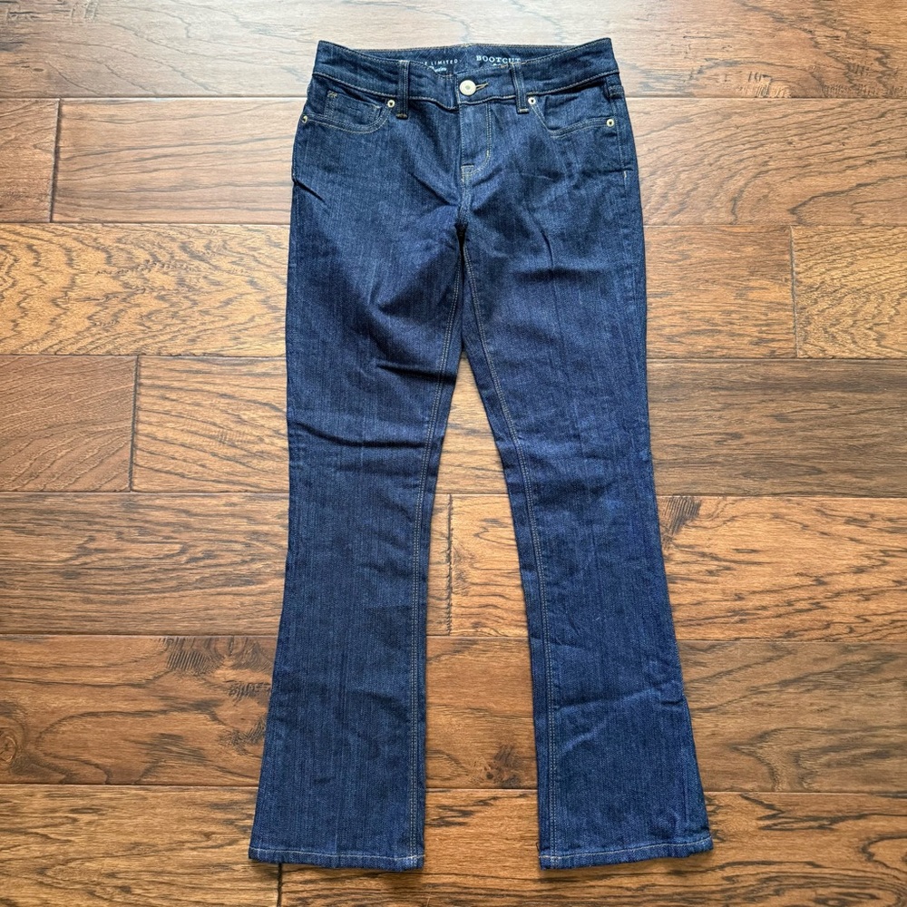 The Limited Denim Women's Size 4P Dark Wash Blue Mid-Rise 312 Bootcut Jeans